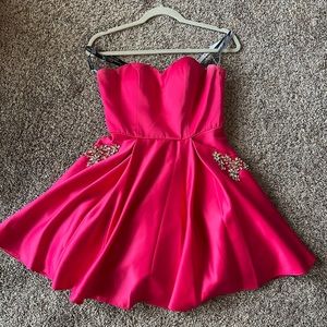 iNtrigue Dress